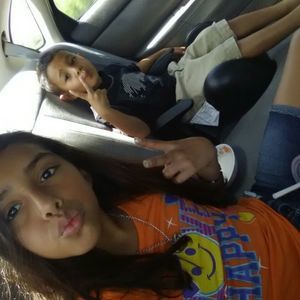 Meet your Posher, Rosalba